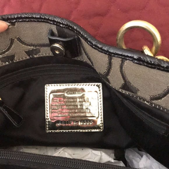 Coach poppy black with gold trim CC’s - Picture 4 of 6